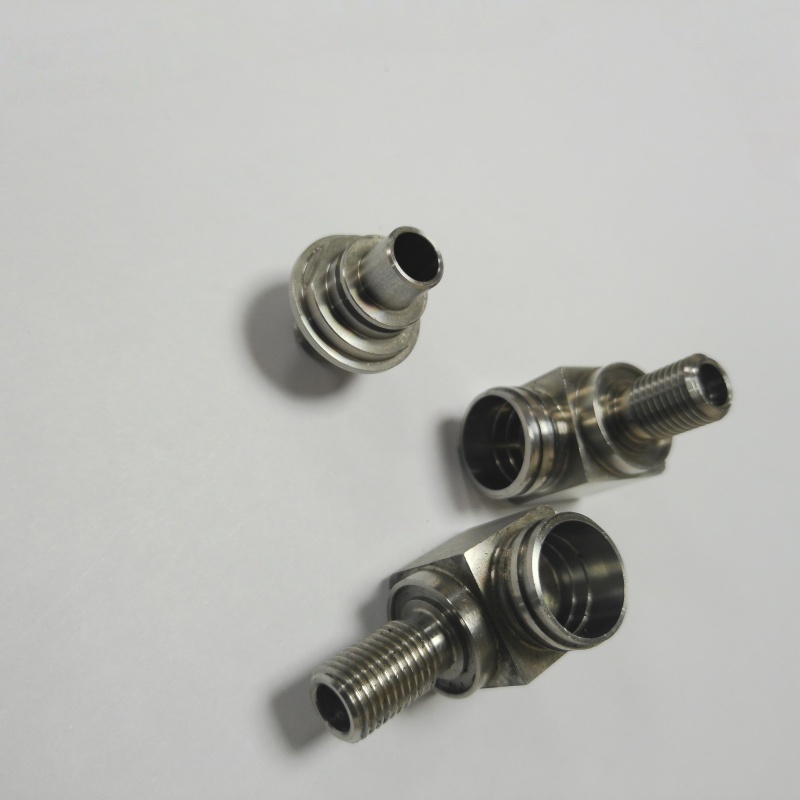 304 Stainless Steel Condenser Joint With CNC Milling For Precision Processing In Medical Machining