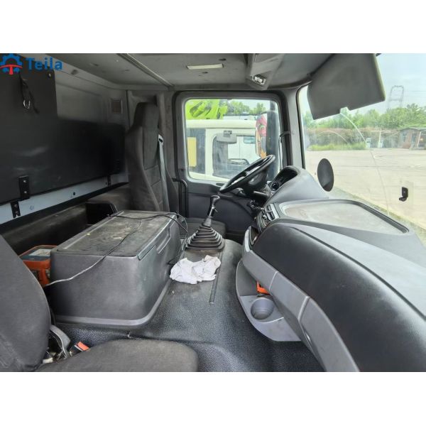 2015 Zoomlion Renova 49m Camión montado Concreto bomba Camión totalmente hidráulico