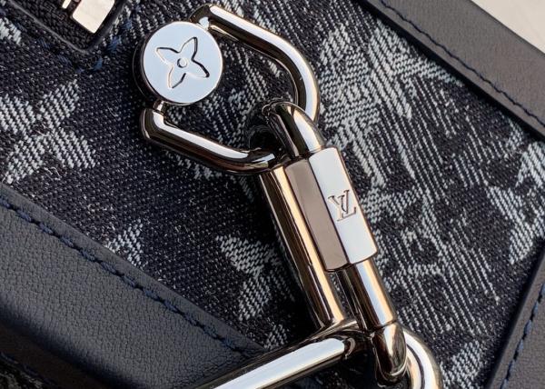Unisex Soft Trunk Virgil Abloh Shoulder Bag With Zipper Open