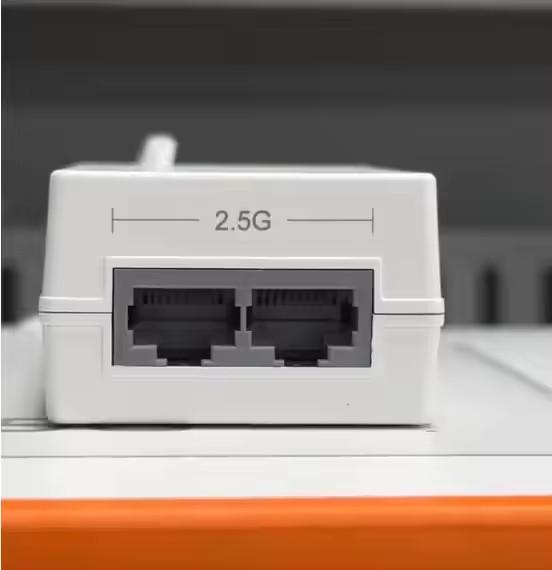 New Unlocked LG6121D 5G Outdoor CPE Router With Sim Card Slot IP67 2.5G Gigabit Port 5G NR 4G LTE Outdoor Modem Power