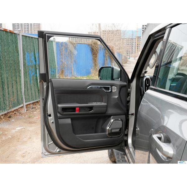 2023 Chery Jetour Traveler SUV 2.0T AWD CROSSING Front Disc Rear Disc Brake System