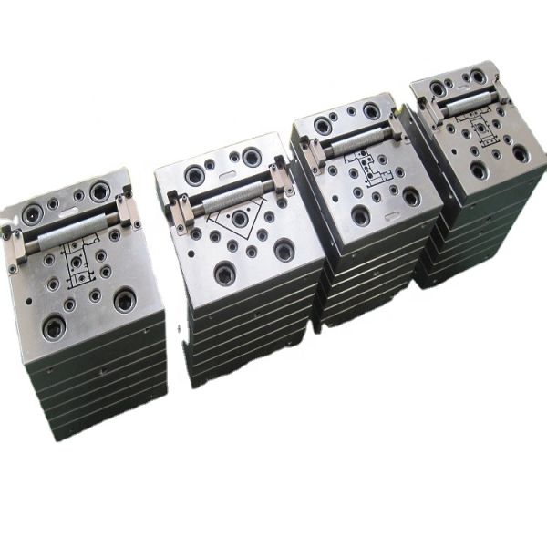 1 Cavity Household Product Mold for Professional PVC Extrusion Window Profile Moulds