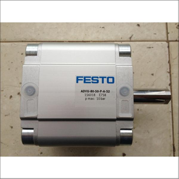 Festo ADVU-80-50-P-S2 Bouteille d'huile 80 mm Piston Diamètre 50 mm Trait Double action M5 Connexion pneumatique Matériau en aluminium anodisé