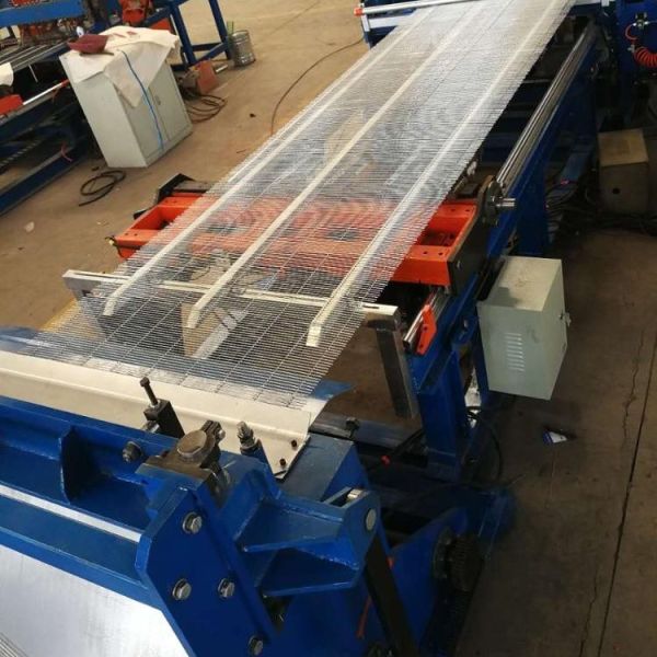 Huayang Treads Stainless Steel Spot Welder Fence Panel 40rows/Min