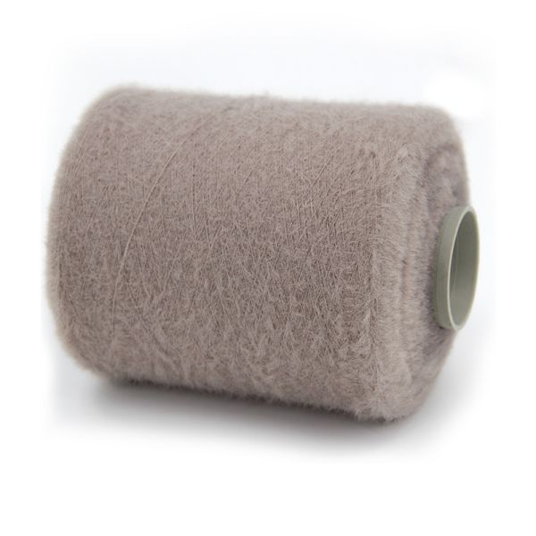 1.3cm Polyester Feather Yarn Soft Mink Yarn For Sweaters And Socks​