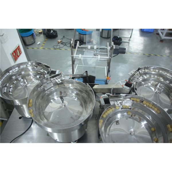 Four Vibrator Bowl Packaging Machine Fastener Bolt Lock Washer Nuts Counting Packing System with Vibrating Feeder