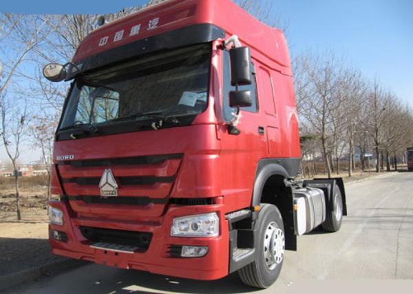 Big Loading Capacity Tractor Truck SINOTRUK HOWO RHD 4X2 Euro2 290HP