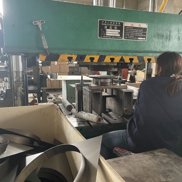 Металл изготовления листа OEM изготовленный на заказ штемпелюя нержавеющую сталь частей/сталь углерода