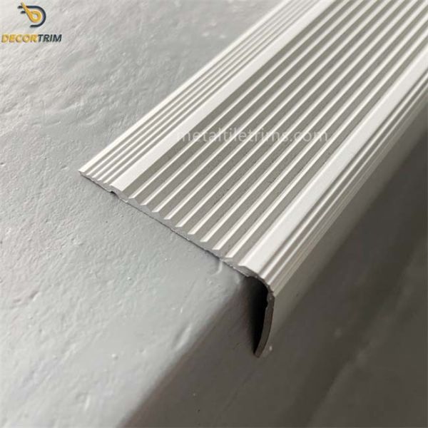 Floor Trim Tile Metal Edge Trim Profile Aluminum Tile Trim 10mm Glossy Finishes
