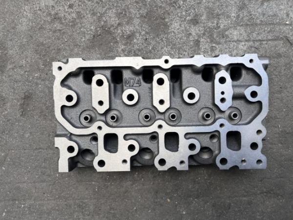 119517-11740 Yanmar Cylinder Head 3tnm74 Engine Cylinder Head