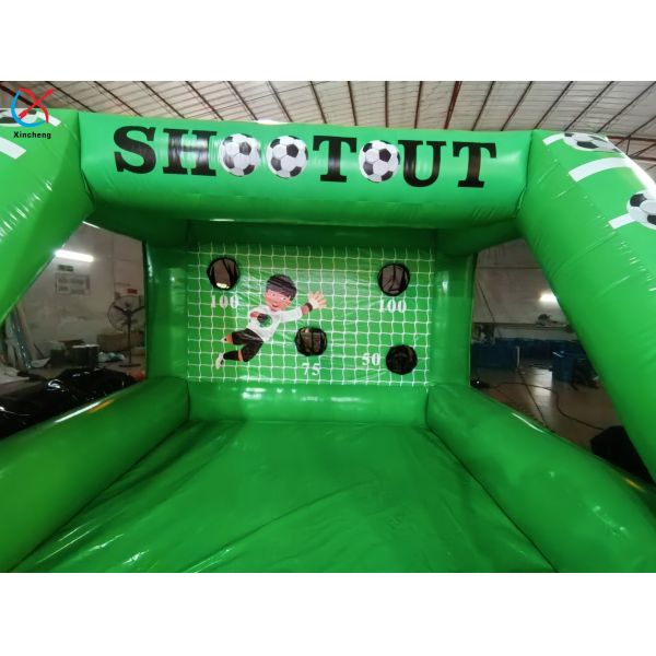 Comerciante ODM / OEM Verde al aire libre Interactivo Juego Deportivo De Fútbol Balón Inflable