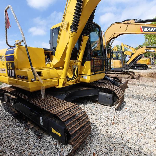 11Ton Second Hand Komatsu Excavator PC110-7 2.8km/H Excavators Used For Lifting Operations