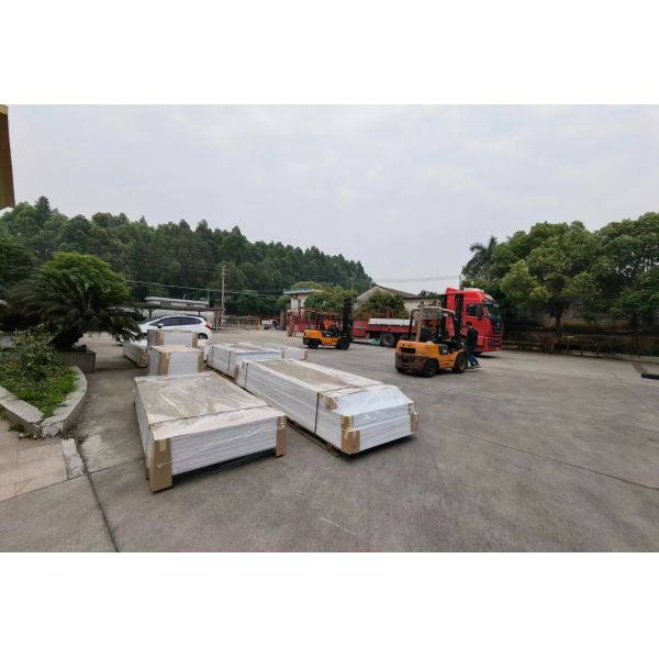 Lightweight 0.15mm Thickness PE Aluminum Composite Panel For Exterior Wall