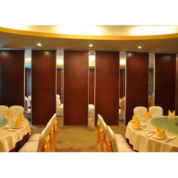 Red Interior Decorative Partition Movable Office Partitions