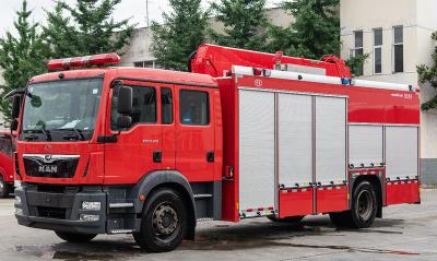 carro de bombeiros especial do HOMEM do gerador 75Kw com luz telescópica