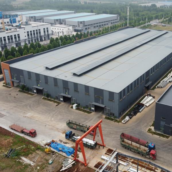 Prefabricated Steel Warehouse with Crane - Q235B/Q355B Material