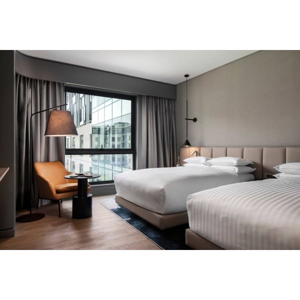 Marriot Hotel Modern Simplified Design Leather Upholstered Headboard & Bedbase