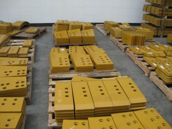 Competitivo SD16 D155A Dozer Edge Cutting End Bit 16Y-80-00019 4T2242 4T2244 Para Shantui