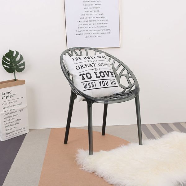 Transparent Acrylic PC Chairs Hollow Armrest Multicolor Plastic Garden Chair