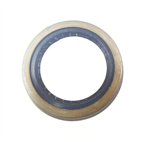 Factory Direct Sales High Quality Heat Wear Resistant Truck Parts Truck Rear Wheel Oil Seal for Truck Fleet Maintenance