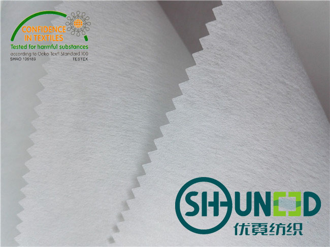 50 полиэфир ткани 80% затыловки вышивки Nonwoven Gsm смешал вискозу 20%
