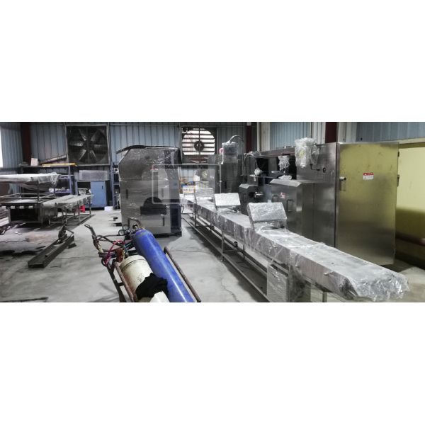 Различное форменное оборудование конуса пиццы машины конуса мороженого газа