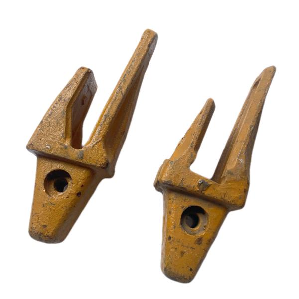 E200B J300 Excavator Bucket Teeth 32MM 35MM 3G6304 8E9490 Alloy Steel Material