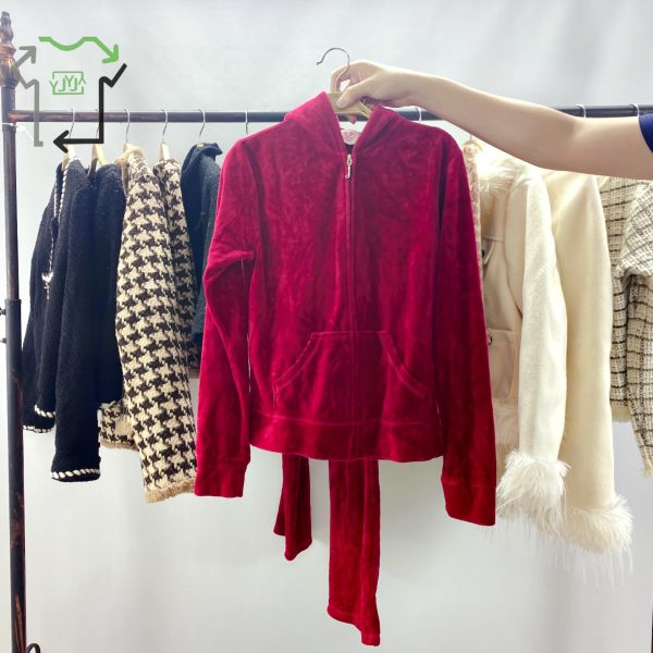 Grade A Used Ladies Clothing Warm Fashion Casual Elegant Winter Clothes Set