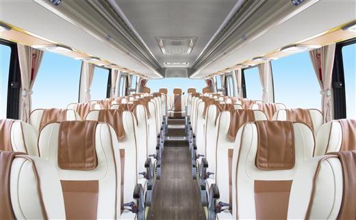 120km/H Hajj 12m Luxury VIP Coach Bus 51 Seats Fast 6DS150T