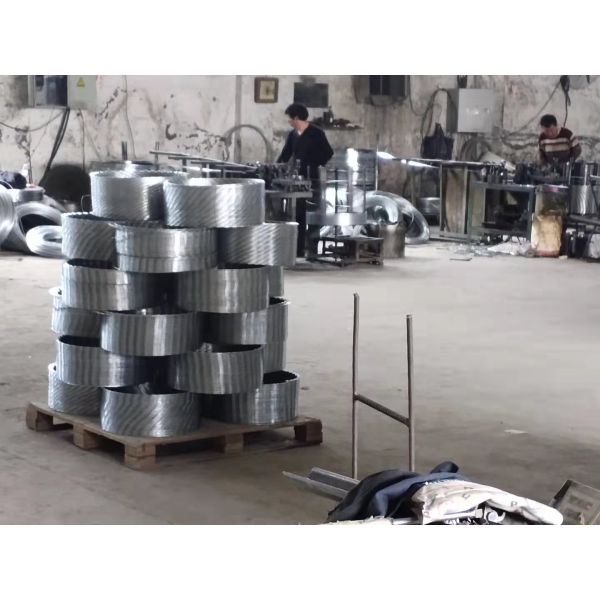 Alambre de púas de acero inoxidable de la maquinilla de afeitar 430 CBT-65 del uso del tiempo largo de la industria