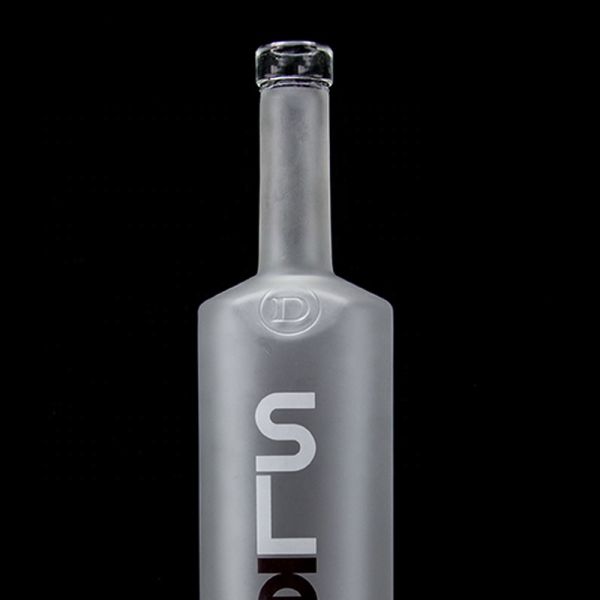 Cork Sealing Type 750ml 1000ml Frosted Decal Clear Flint Glass Bottle for Gin Rum Champagne Tequila Whisky Customized Logo