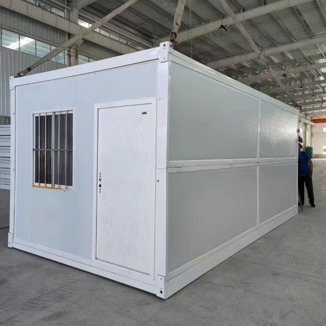 Small Mountain House Detachable Mobile Prefabricated Camping Refuge for Hotels Apartments Durable Wooden Steel Sandwich Panel
