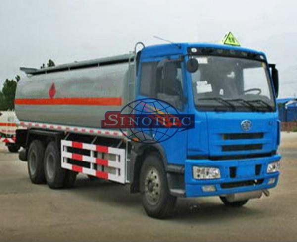15 - 20 Tons Fuel Oil Delivery Truck , FAW J5P Cabin Fuel Delivery Truck