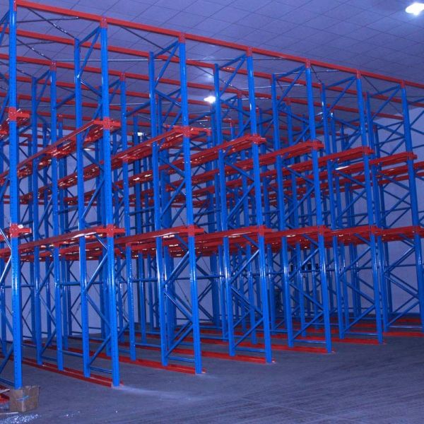 2-7 Levels Steel Drive In Racking Heavy Duty Pallet Racking System Customized Depth