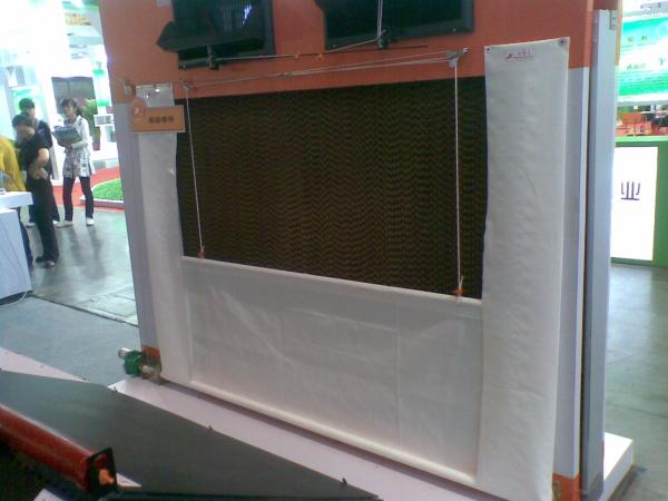 Cellulose Evaporative Cooling Pad for Poultry and Green House