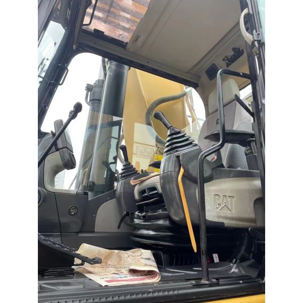 Crawler Type Used CAT 349D2 Excavator second hand construction equipment