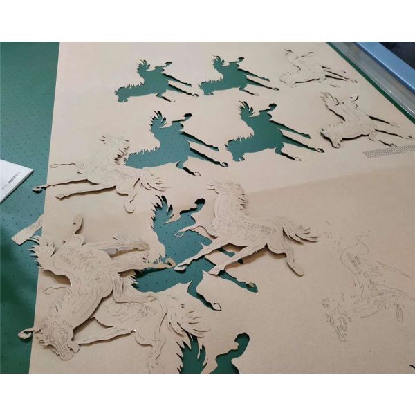 White Paper Flatbed Inkjet Pattern Cutting Machine Plotter CAD Flatbed Garment Cutter