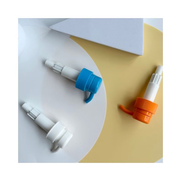 Pulvérisateur de pompe de couleur personnalisé pour emballage cosmétique 28/410 30/410 38/410 coloré