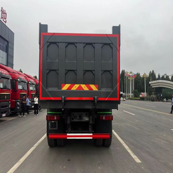 Used Dump Truck Howo G7-G Sinotruk Howo 6x4 Tipper 10 Wheeler manual diesel