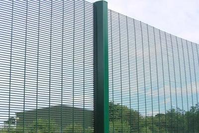 O mergulho quente de cor verde galvanizou o fio soldado Mesh Fence 4.0mm que oxidam não