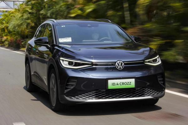 2024 Volkswagen ID4 Crozz Pro EV 5 Seat SUV 600 KM Range High Speed Luxury Electric Car