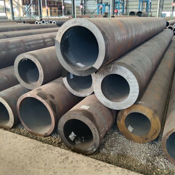 ASTM A335 Углеродистая стальная труба с горячим прокатами 4 дюйма 5 дюймов внешнего диаметра для нефтегазопроводов