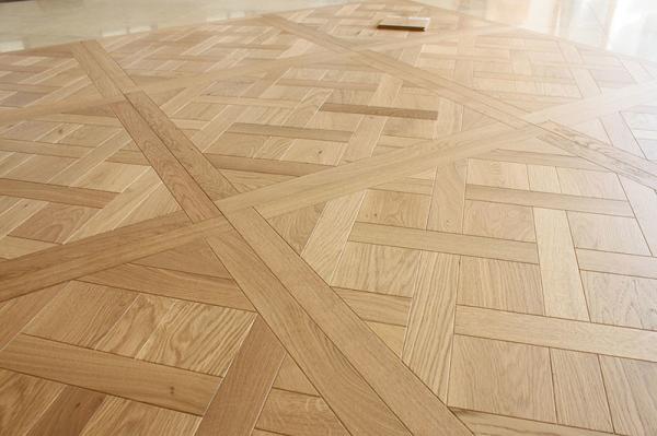 800x800x20mm Euro Oak Engineered wood Flooring, Brushed UV Lacquer Finish