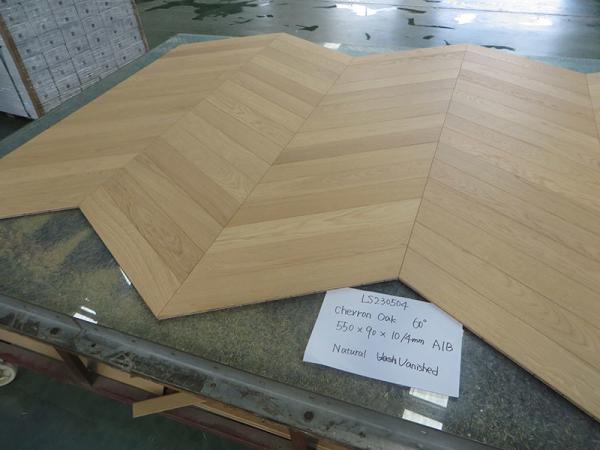 550 x 90 x 10MM, 60 degree 2 layers Chevron Euro Oak Engineered Wood Flooring, AB grade, Natural Brushed vanished,