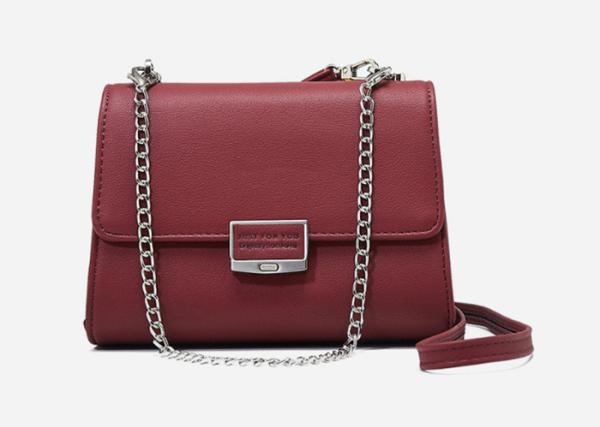 Classy Women Mini Chain Shoulder Bag Pu Leather Material 16 * 12 * 7cm With Buckle