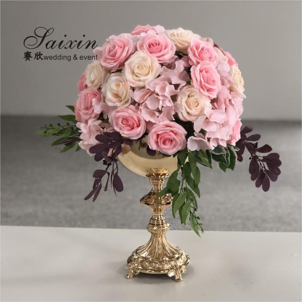 Forma de troféu floral Trombeta de ouro Vaso de metal de flores Stand Pot Decoração de casamento redonda