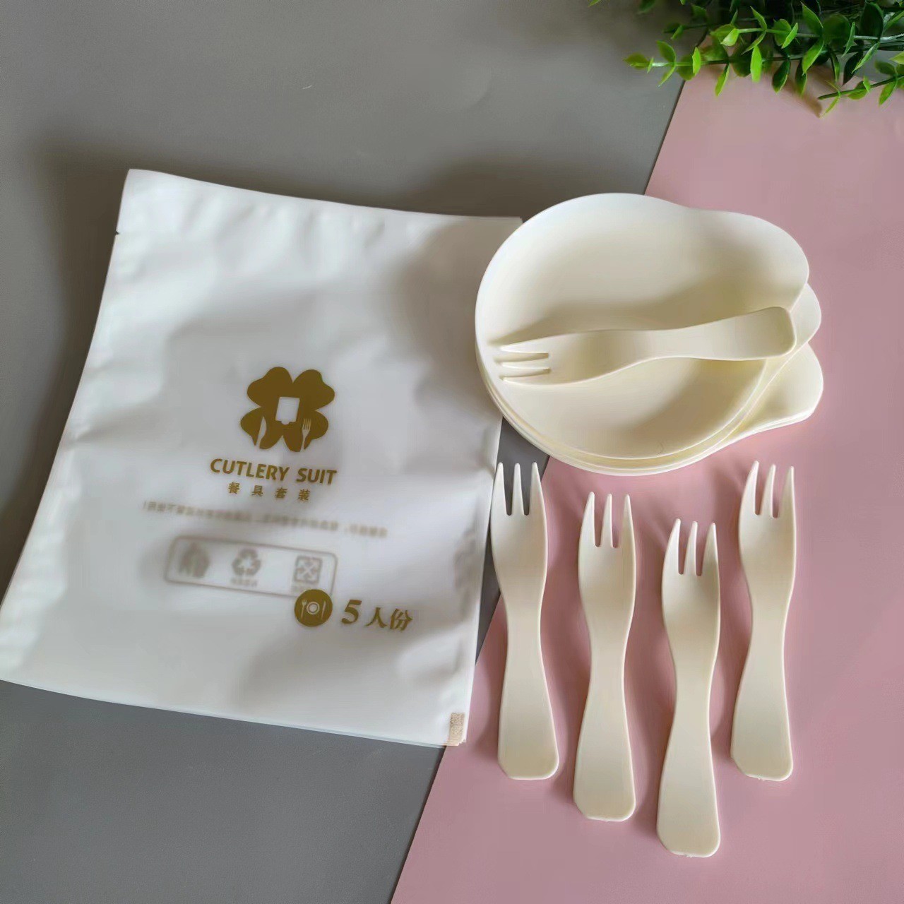Disposable Knife and Fork Set for Birthday Cake Package Size 57.00cm * 52.00cm * 37.00cm