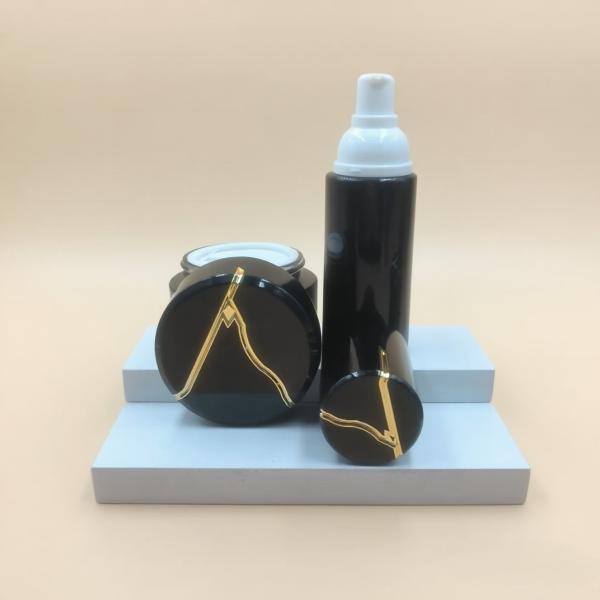 Factory-Direct 30ml 50ml 100ml 120ml Cosmetic Glass Black Luxury Round Lotion Pump Bottle and Jar Set-OEM