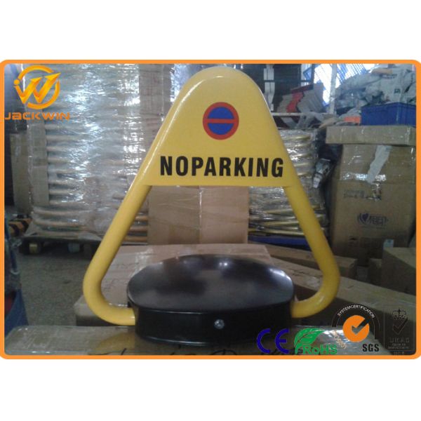 Water Proof Parking Space Guard , Automatic Remote Control Parking Barrier 