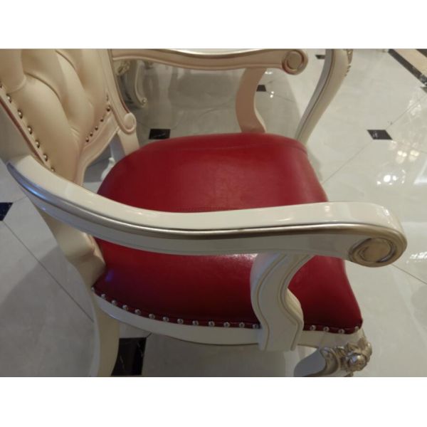 Crooked Legs Classic French Furniture / French Look Furniture Red Color Seat